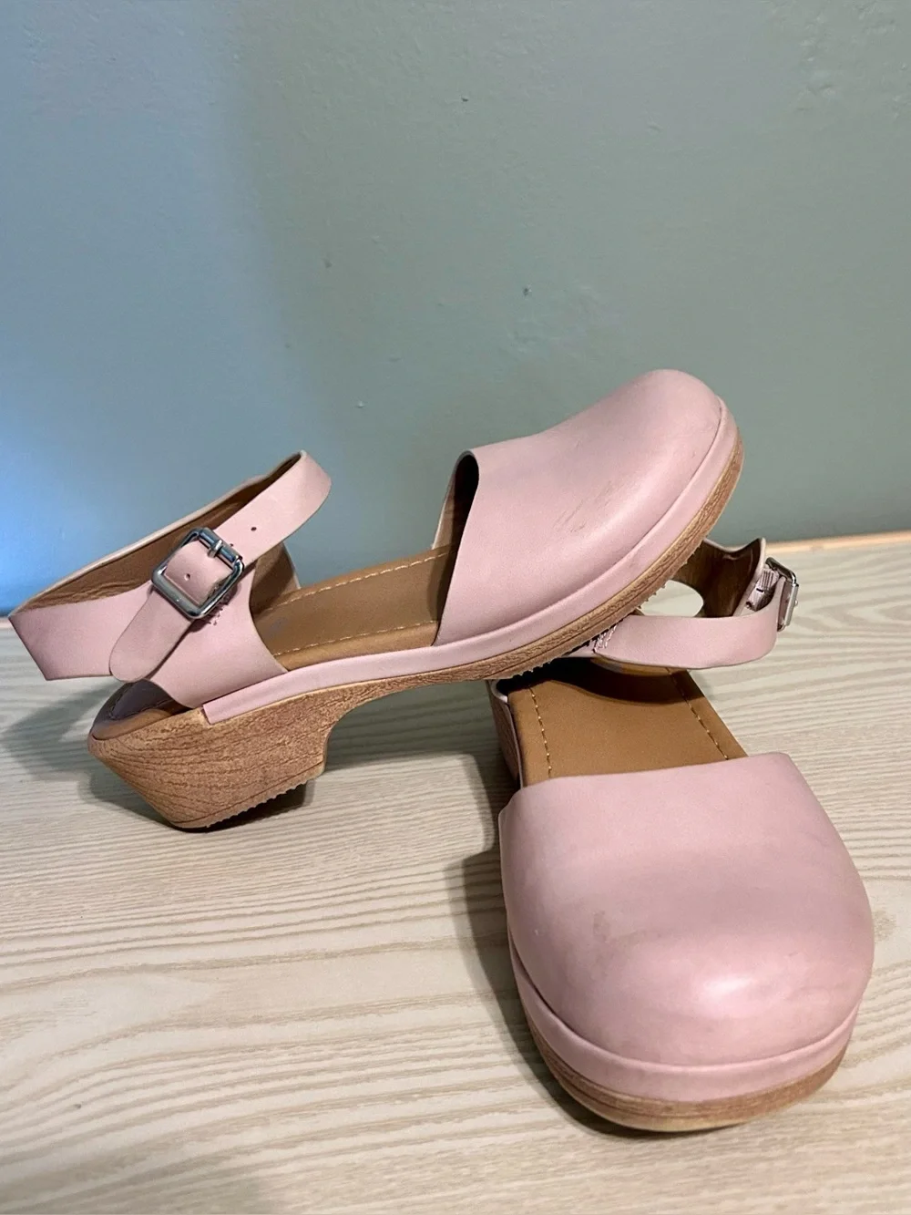 Girls Size 2 Wedges